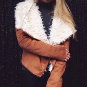 Brandy Melville Kaet Fur Jacket